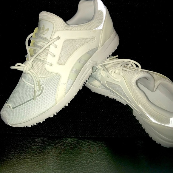 RARE - Adidas Racer Lite All White 10.5US - Picture 2 of 7